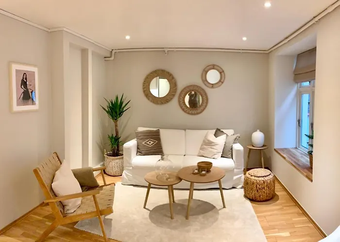 Steinkjellergaten * برغن